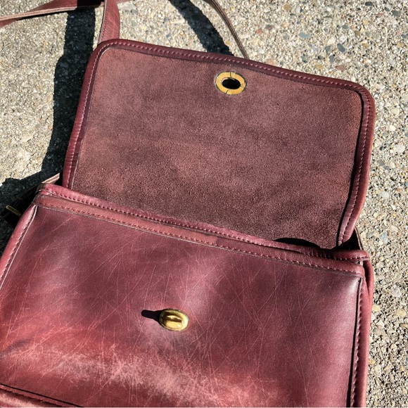 Coach Penny pocket vintage brass turnlock crossbody bag USA - Picture 10 of 14